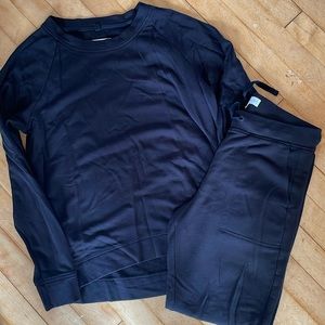 Lou & Grey lounge set